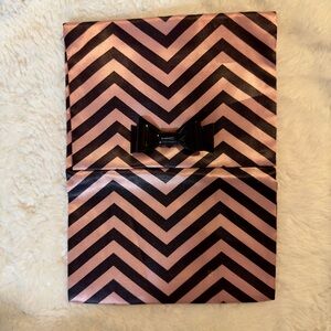 MAC Cosmetics Satin Makeup Pouch